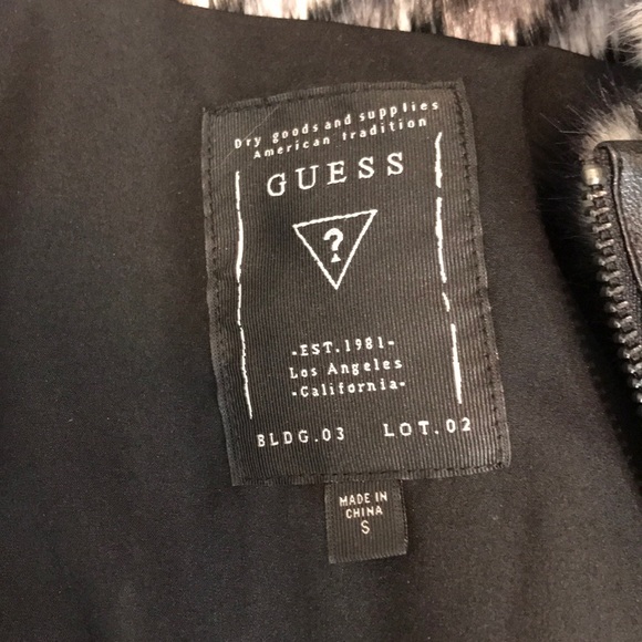 Black and White faux Fur Vest.Synthetic Leather. - Picture 4 of 5